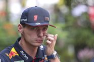 Oud-F1-coureur ziet Verstappen wel naar Mercedes vertrekken: 'Kwestie Horner kan heel nadelig zijn voor Red Bull'