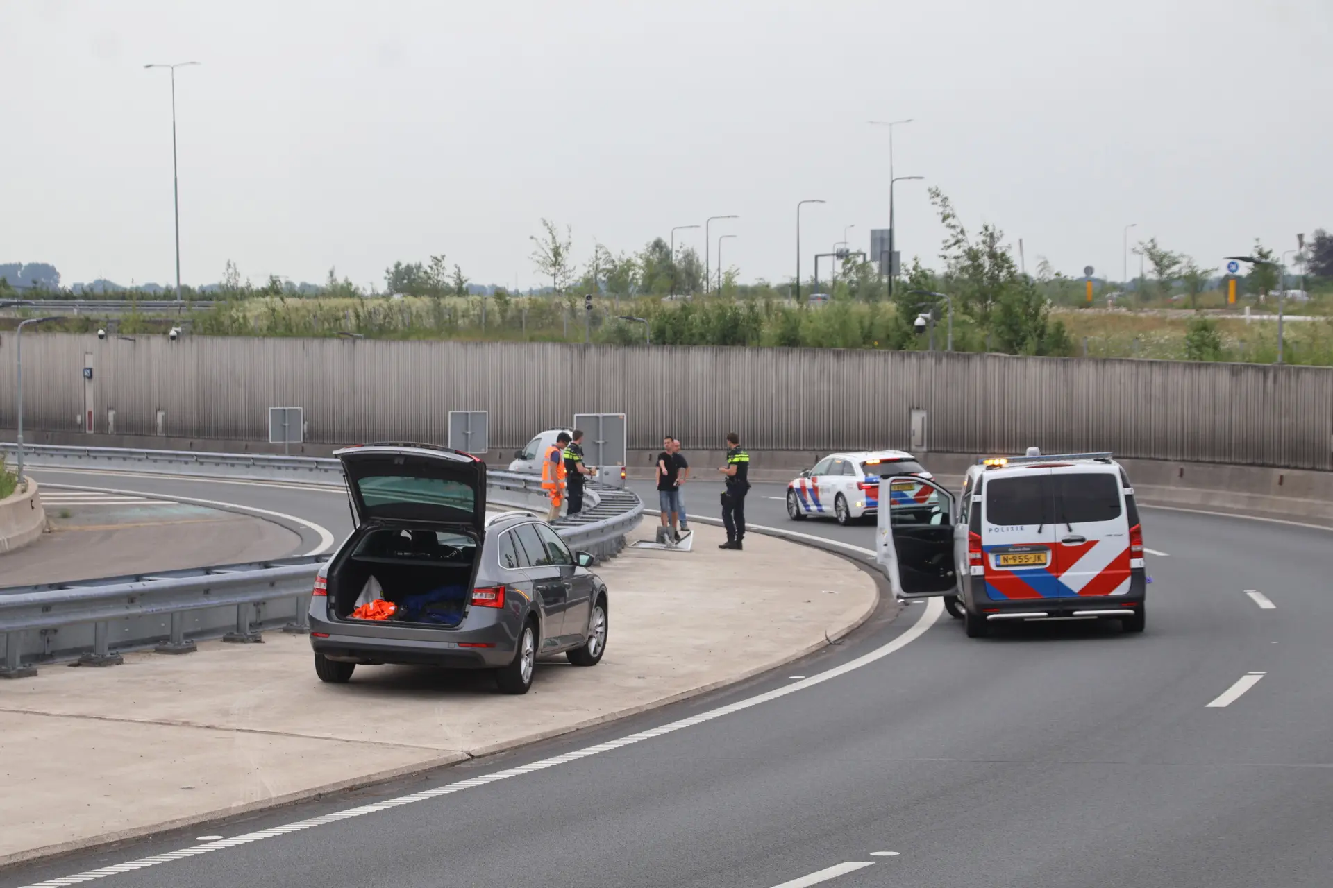 79-jarige motorscooterrijder overleden na ernstig ongeval op N434 bij Wassenaar