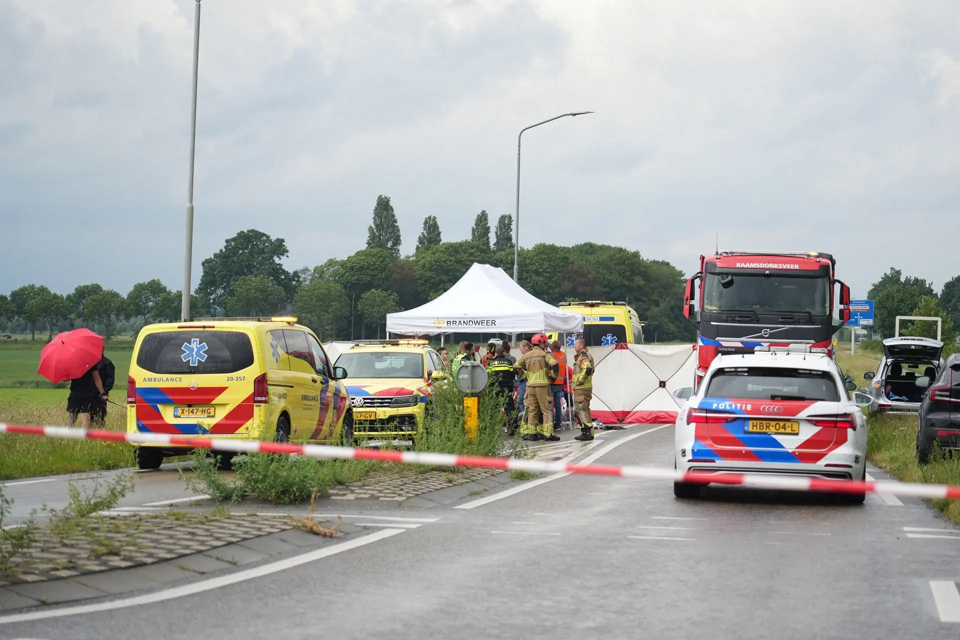Dodelijk verkeersongeval op Tuinbouwweg in Made: slachtoffer overleden, persoon aangehouden