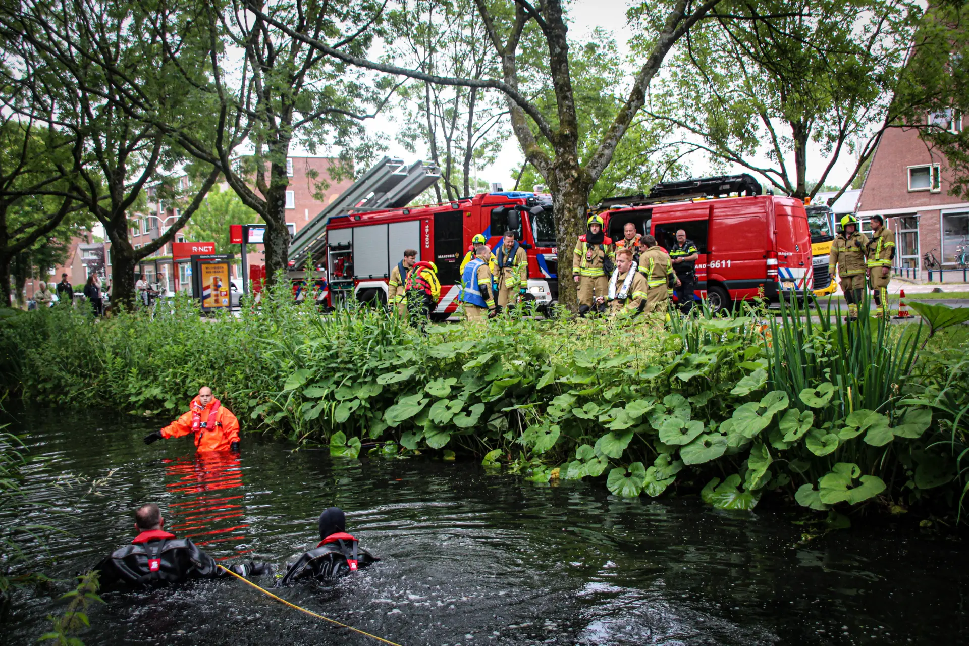 Melding persoon te water zorgt voor grote inzet hulpdiensten in Sliedrecht
