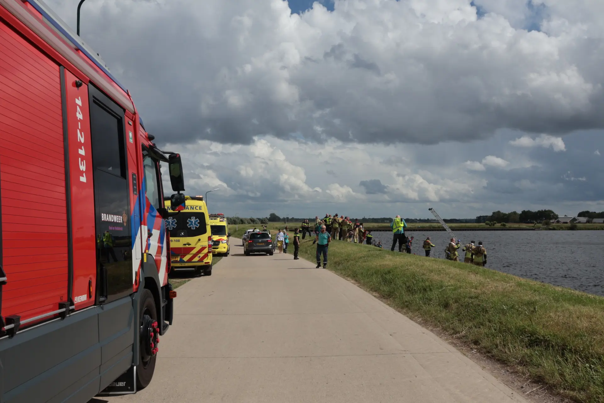 Traumahelikopter ingezet bij incident met persoon te water in Baarn