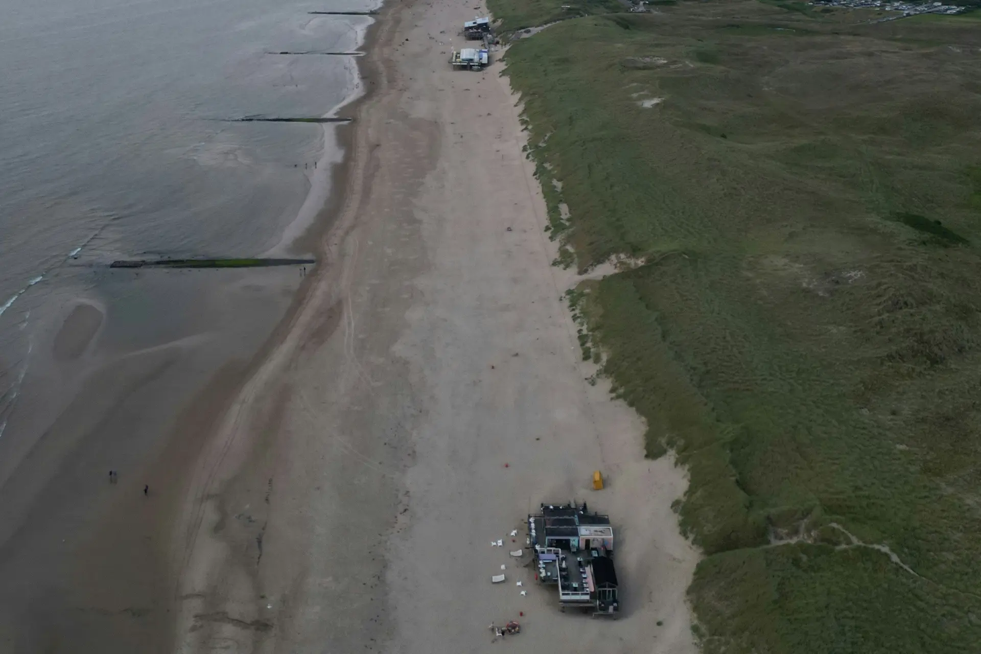 Drama op strand van Callantsoog: twee vrouwen (26 en 39) komen om bij reddingsactie