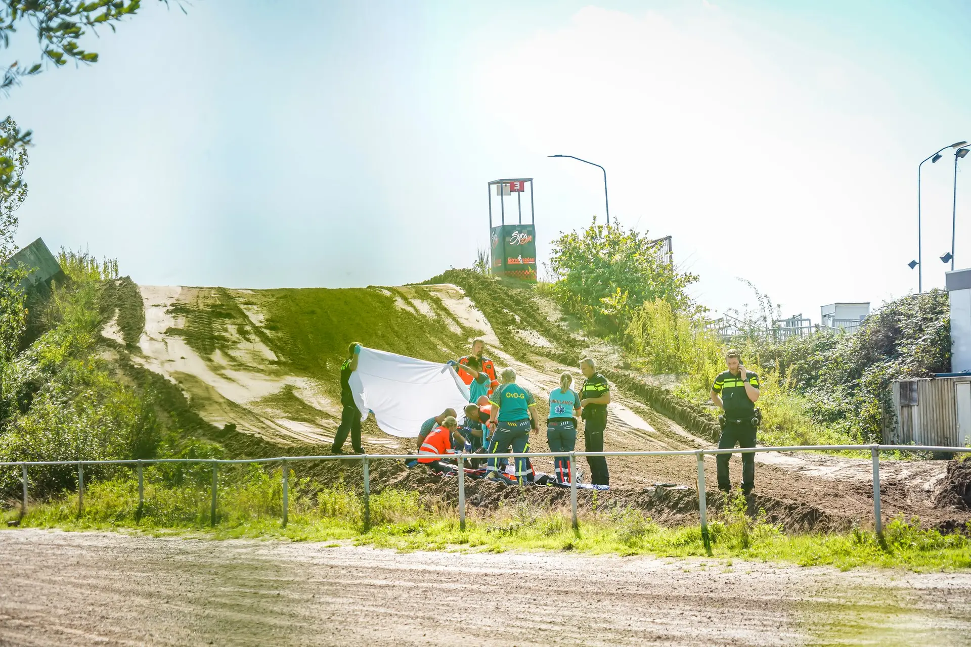 Motorrijder komt om het leven bij ernstig ongeval in Emmer-Compascuum