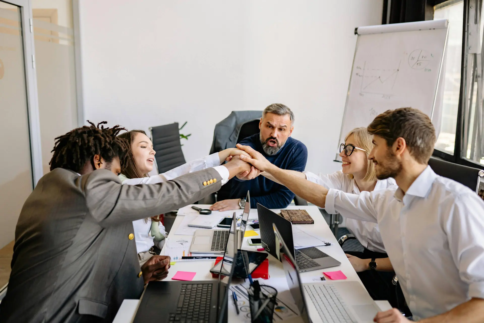 Waarom steeds meer bedrijven IT expertise inhuren in plaats van zelf opleiden