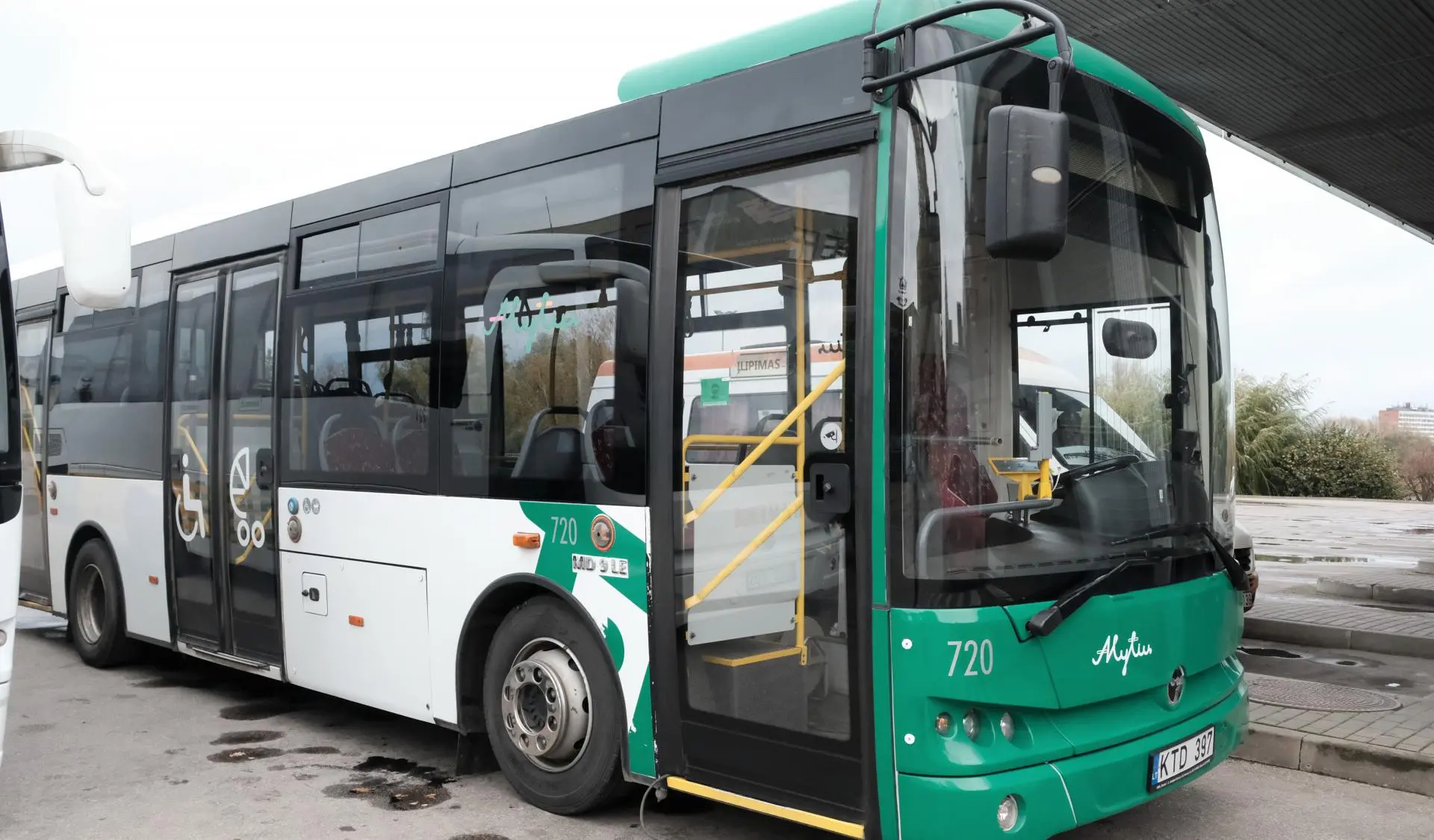 4a93ef97