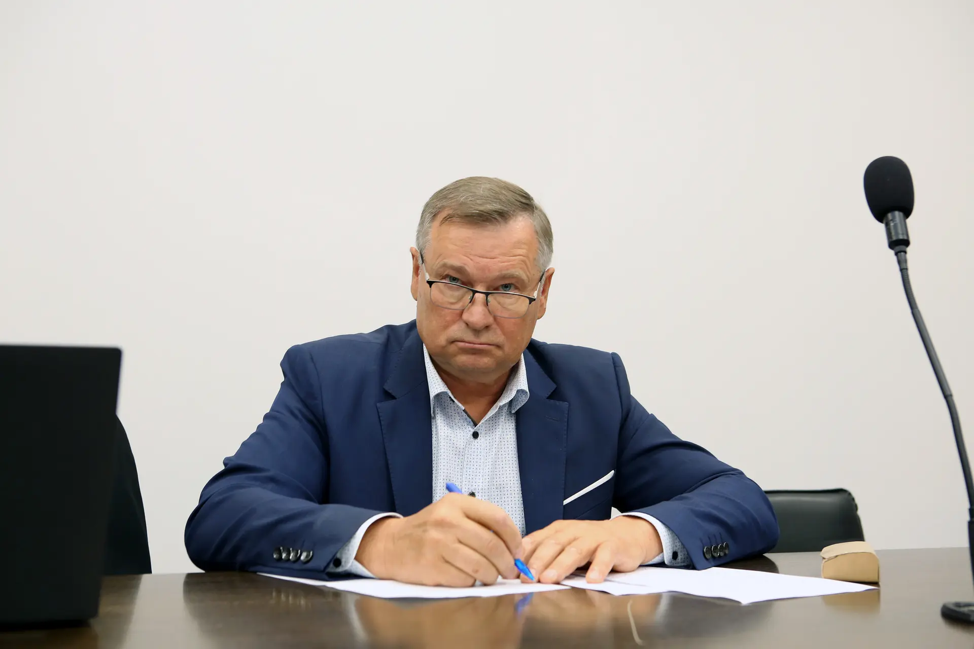 Buvęs Alytaus rajono meras, dabartinis savivaldybės tarybos narys A. Vrubliauskas nuteistas „čekiukų“ byloje