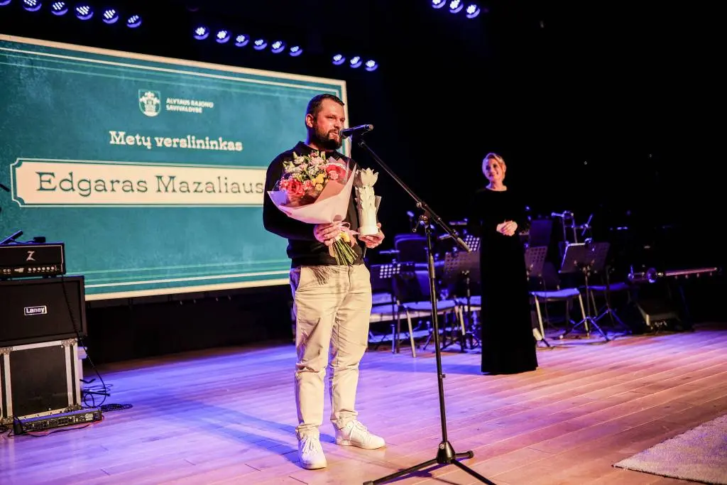 Edgarui Mazaliauskui – „Metų verslininko“ apdovanojimas už duoklę savo kraštui su kaupu