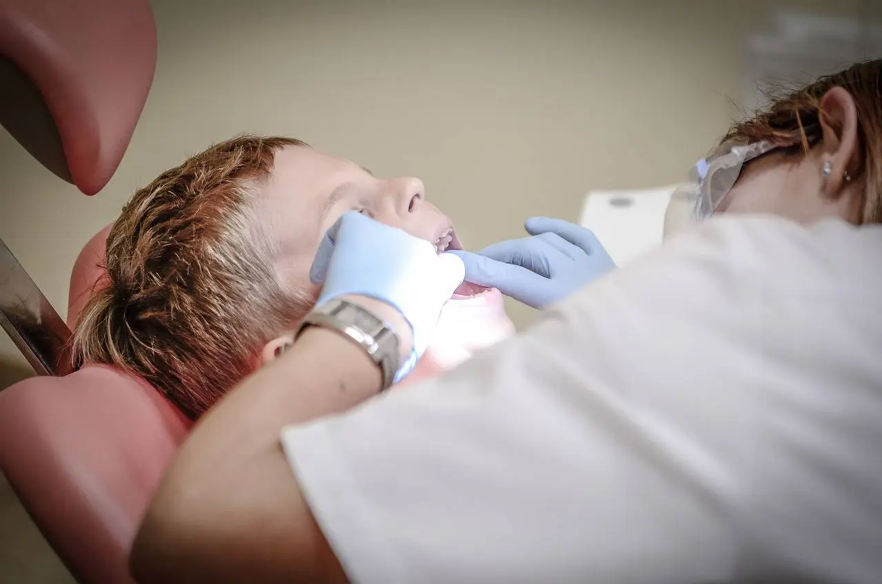 Šiuolaikiniai sprendimai odontologijoje, apie kuriuos prieš 10 metų nebūtume net svajoję