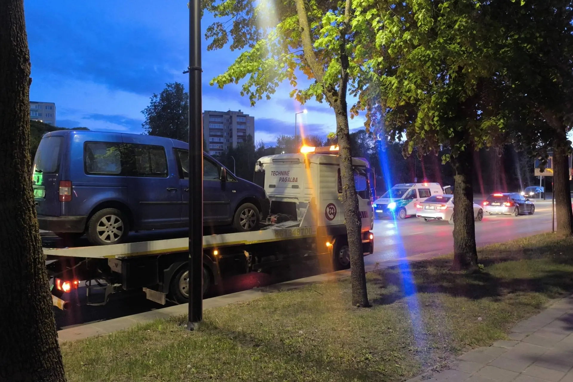 Pilietiškas asmuo sulaikė neblaivų vairuotoją