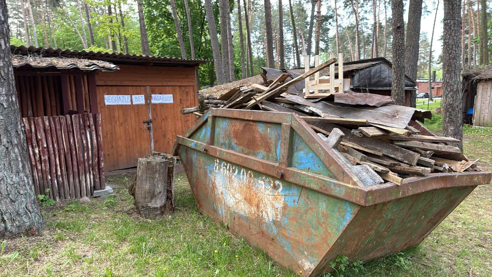 Ar bus nugriauti Ulonų gatvėje esantys sandėliukai?