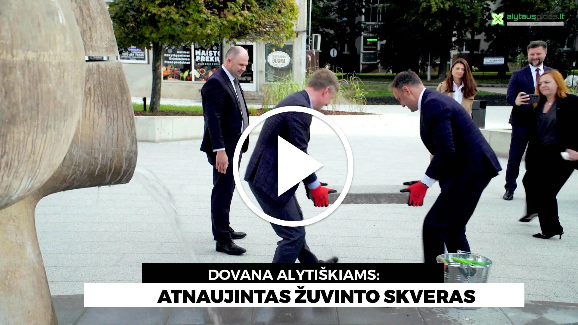 Oficialiai atidarytas Žuvinto skveras