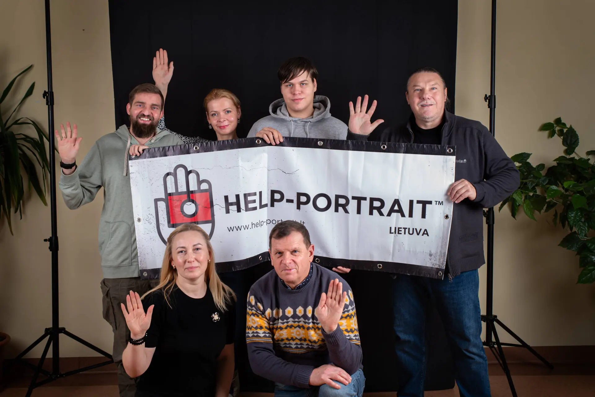 Gerumo akcija Alytaus rajone: Miroslavo globos namų gyventojams padovanota šventė ir profesionalūs portretai