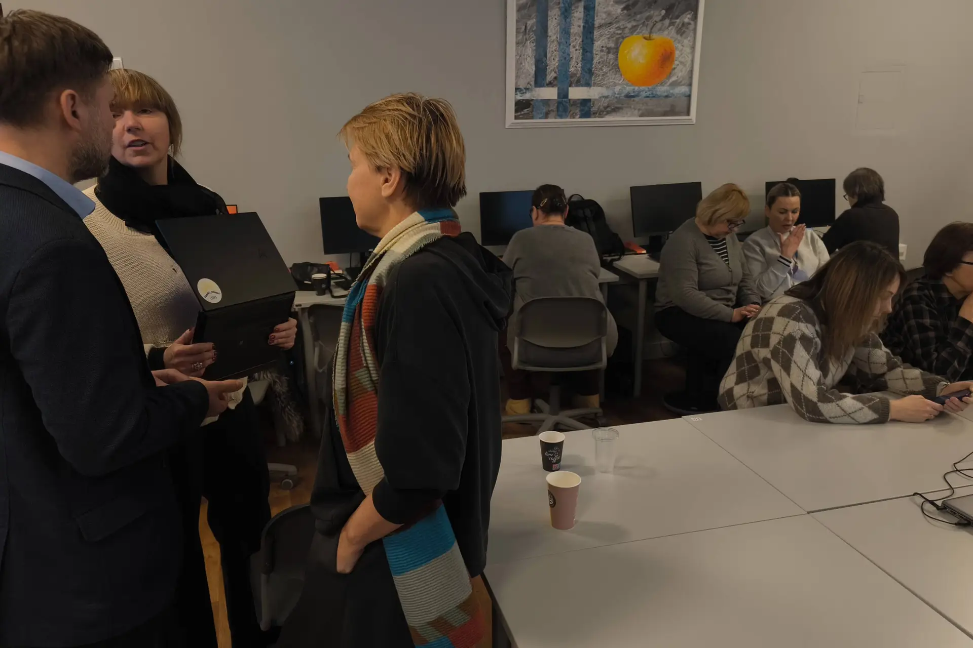 Policija pradėjo administracinę teiseną dėl susirinkimų organizavimo pažeidimo Alytaus gimnazijoje