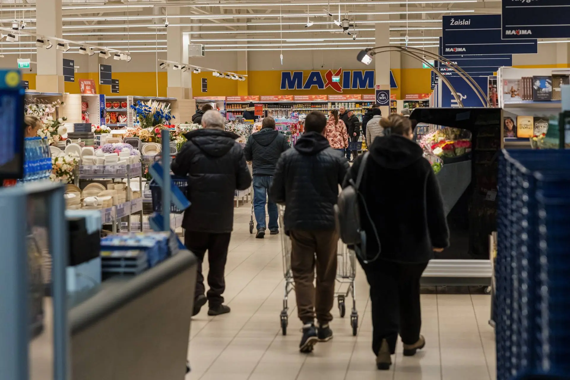 Pirkėjai MAXIMOJE