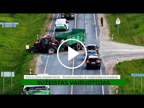 Pocelonių sankryžoje – šiukšliavežės ir traktoriaus avarija: sužeistas vairuotojas