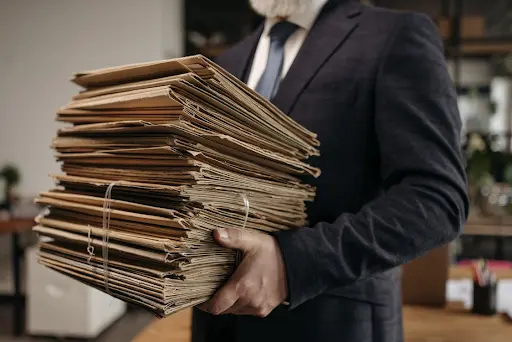 Ar popieriniai dokumentai iš tiesų nyksta Lietuvoje? Verslai gyvena tarp dviejų pasaulių