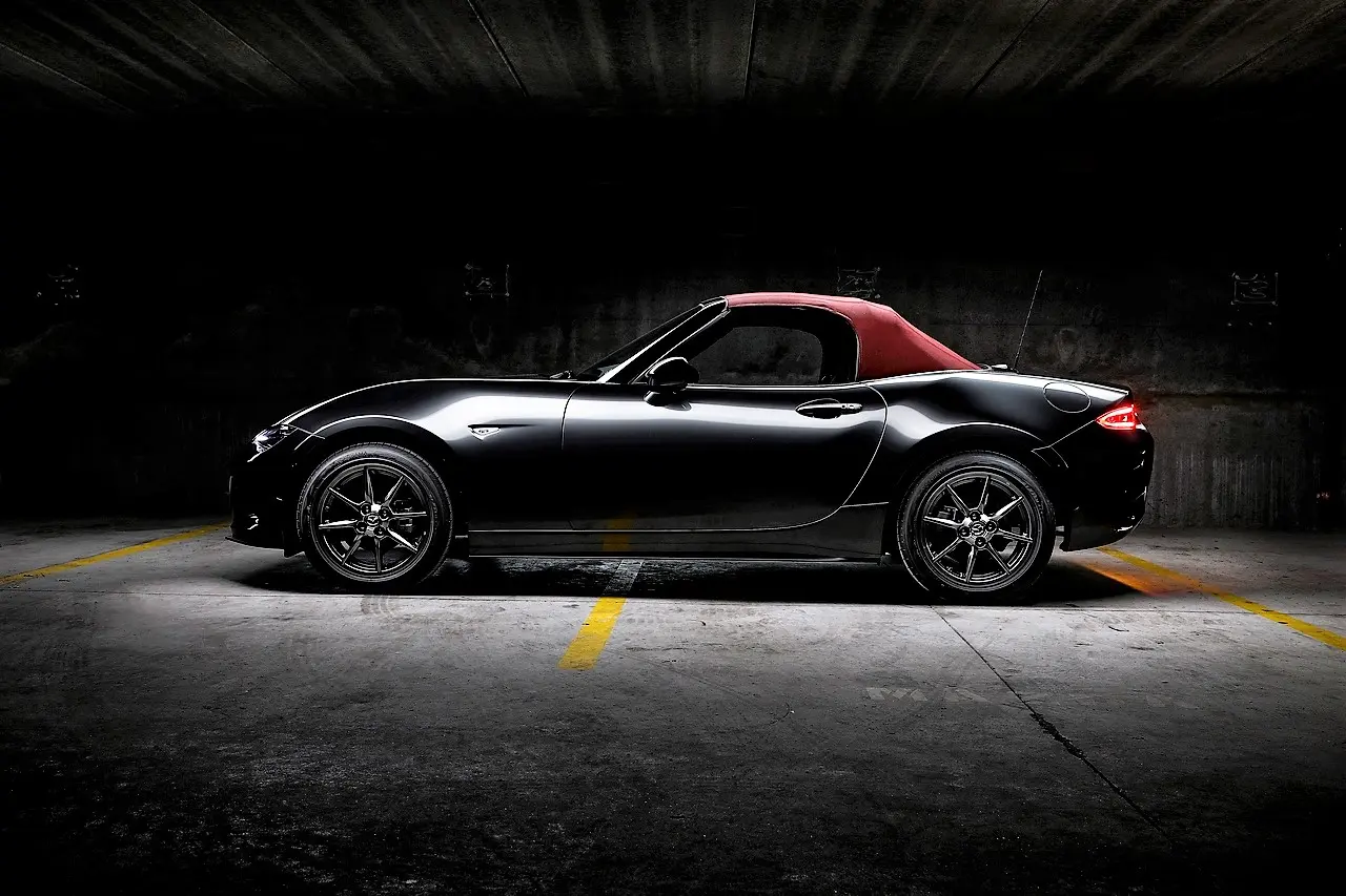 1 mx5 cherryedition exterior1