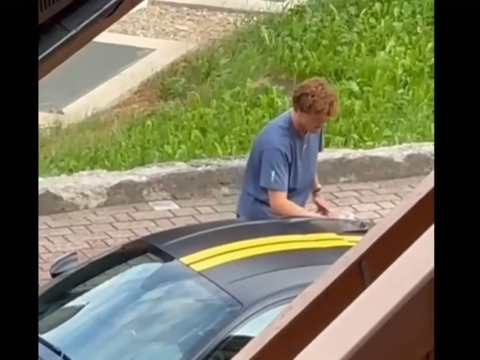 Jannik Sinner beccato con la sua nuova supercar: dopo la tedesca, un'italiana