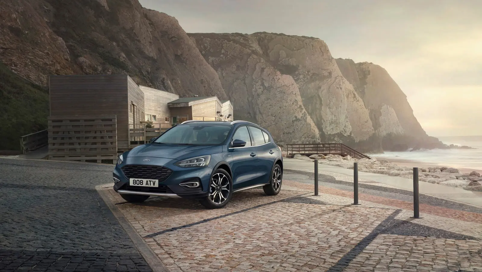 ford foucs active x vignale