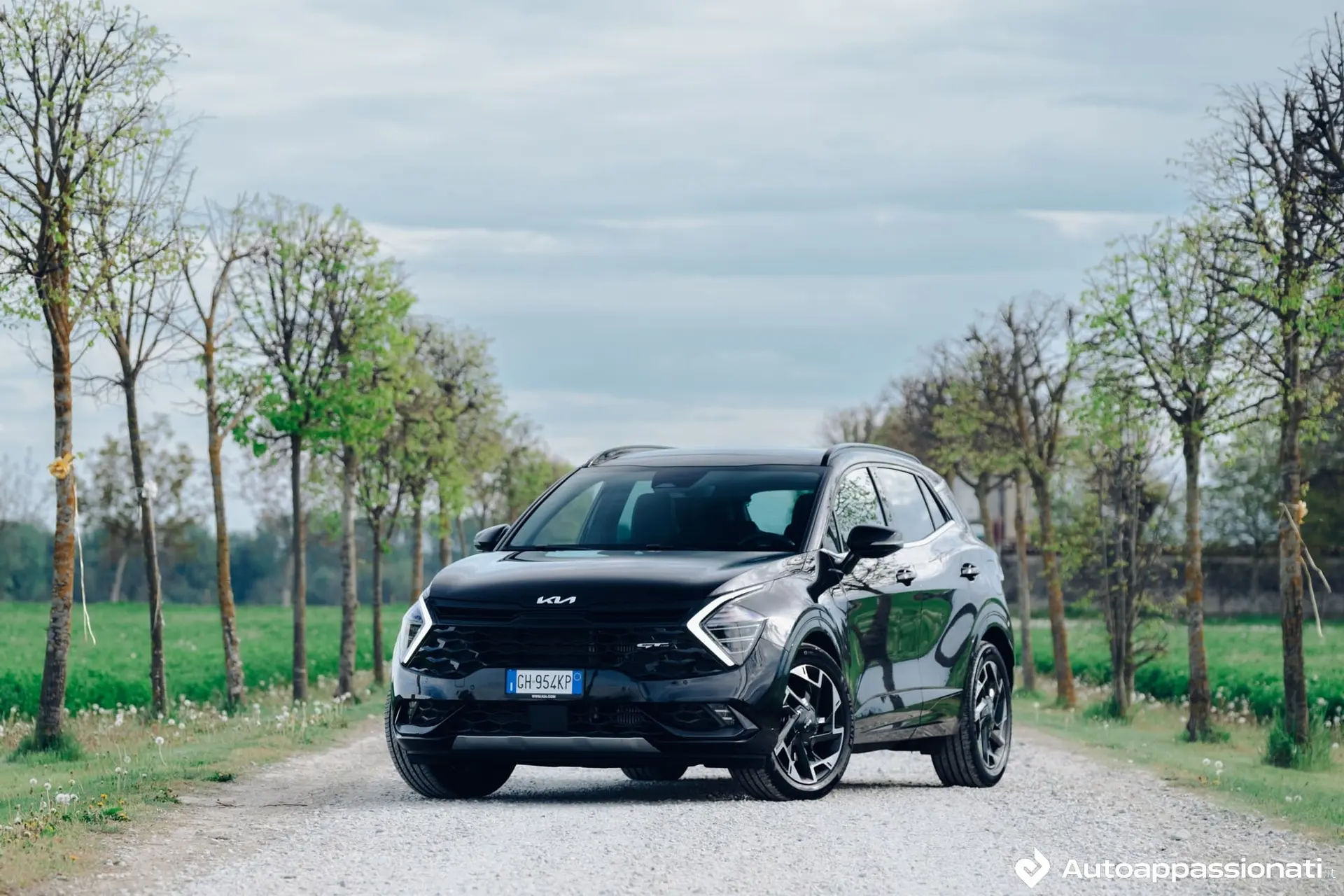 kia sportage plug in hybrid phev 12