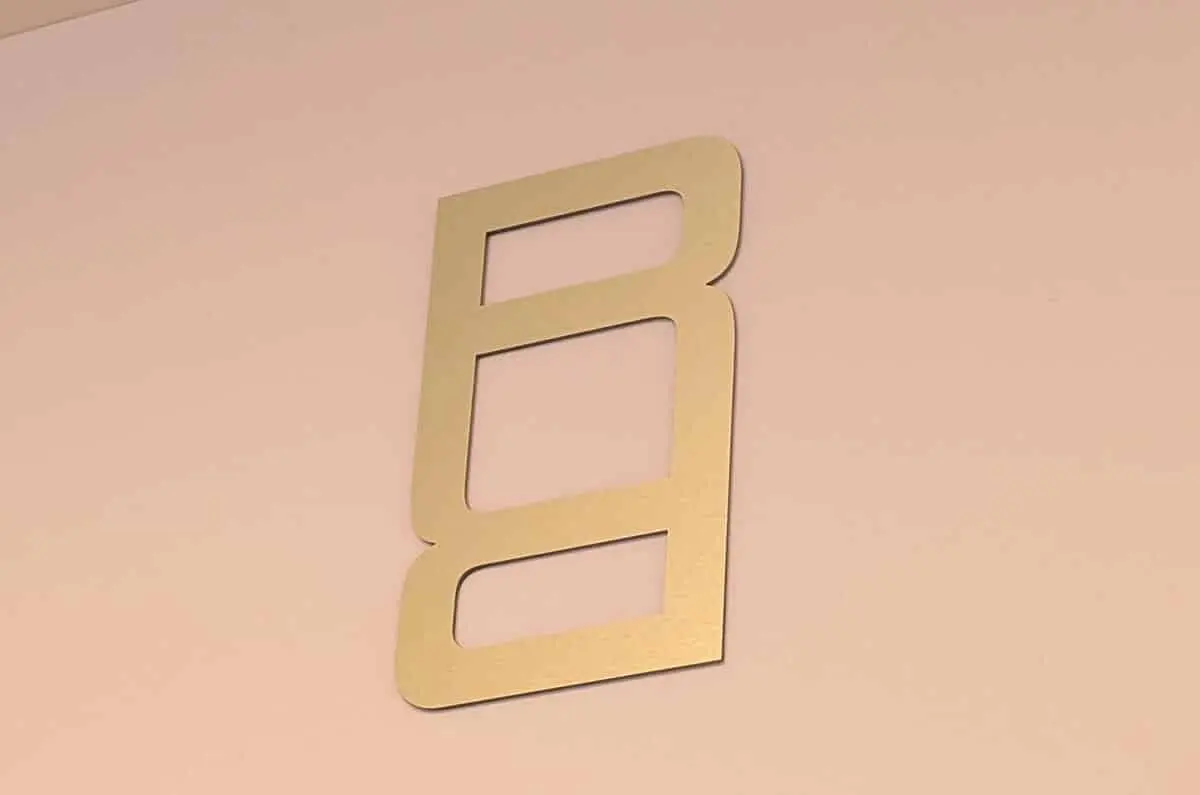logo range rover