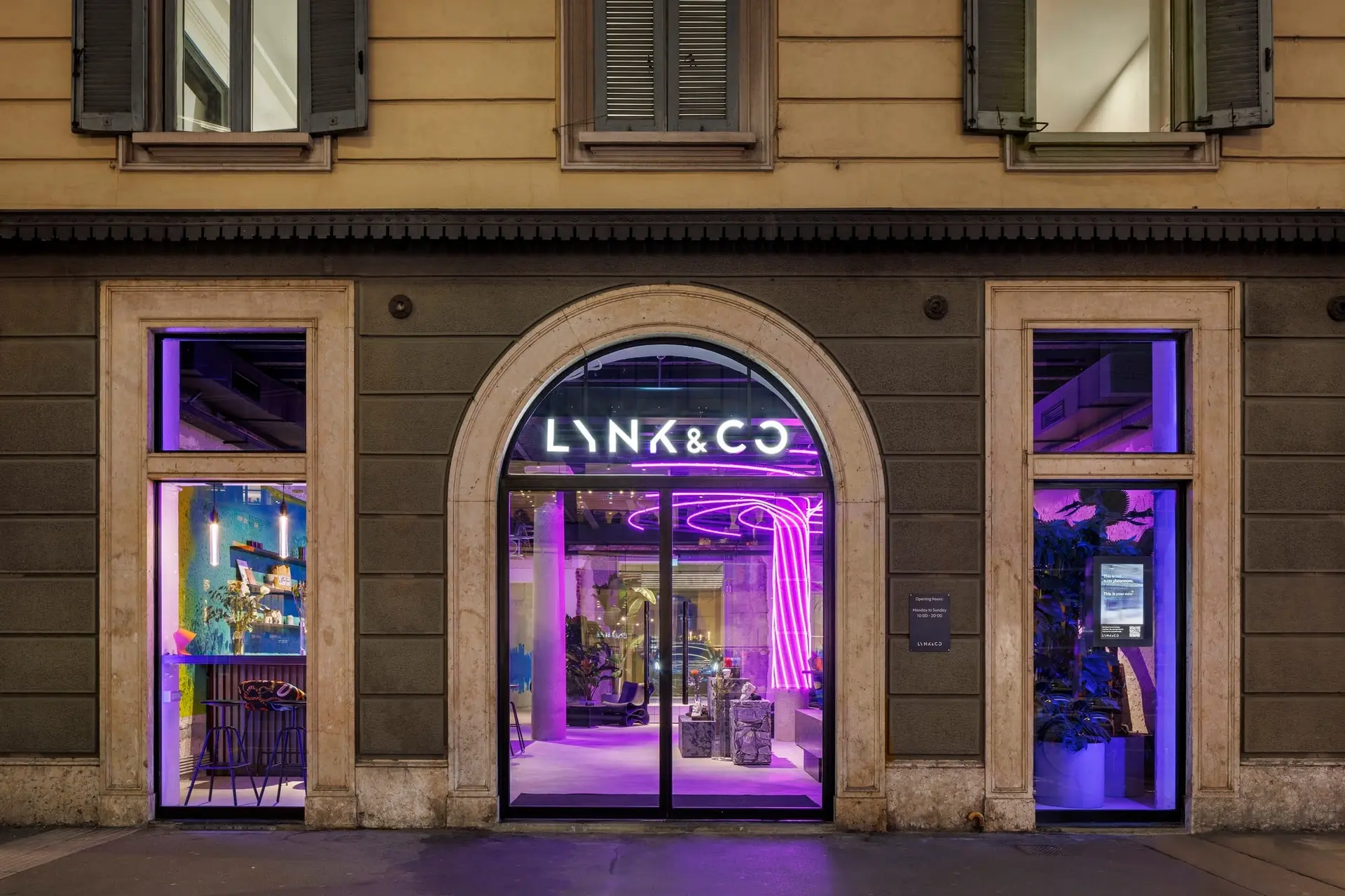 lynkco milan exterior 01 hr