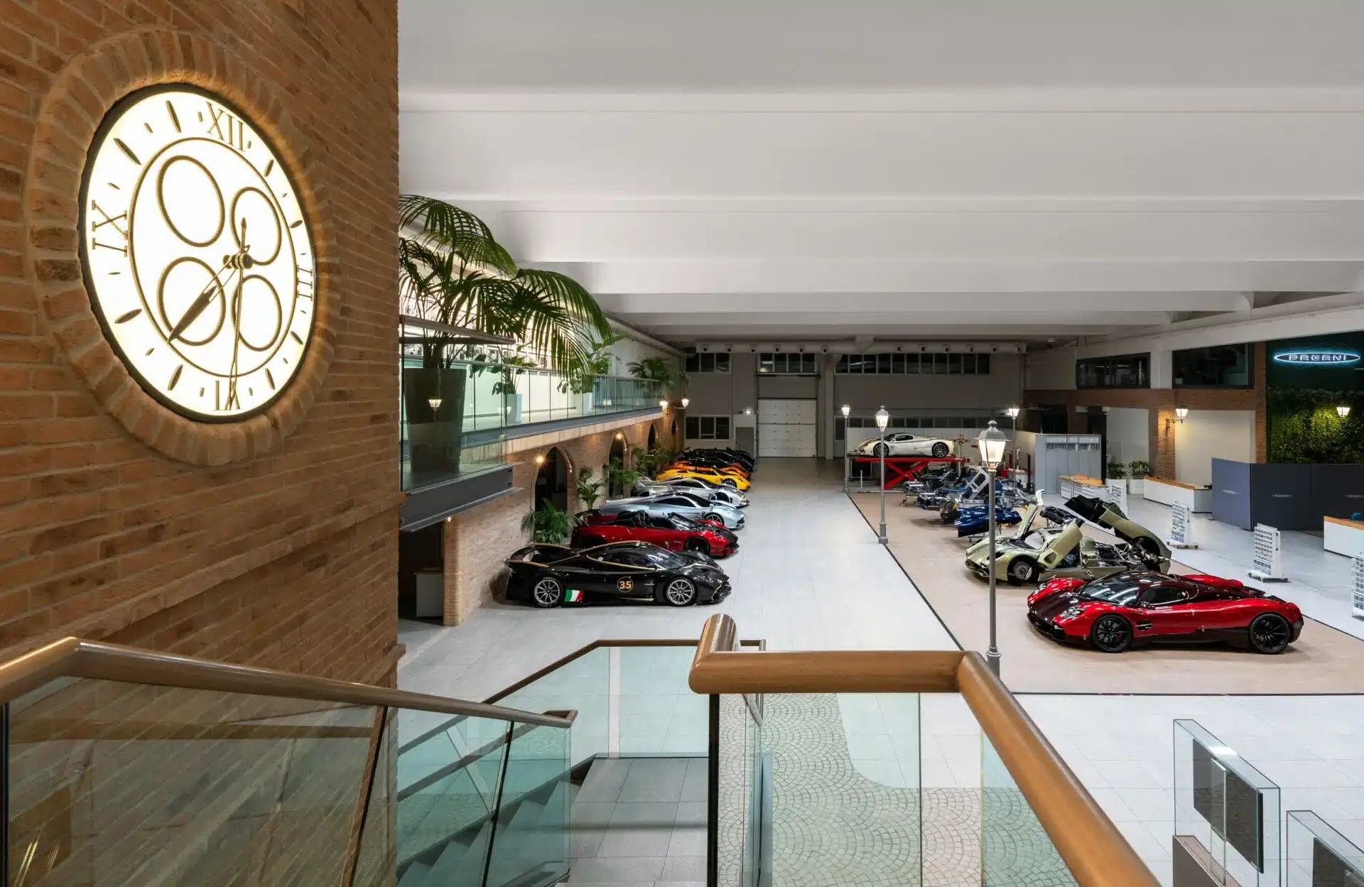 pagani atelier 1980x1249 1