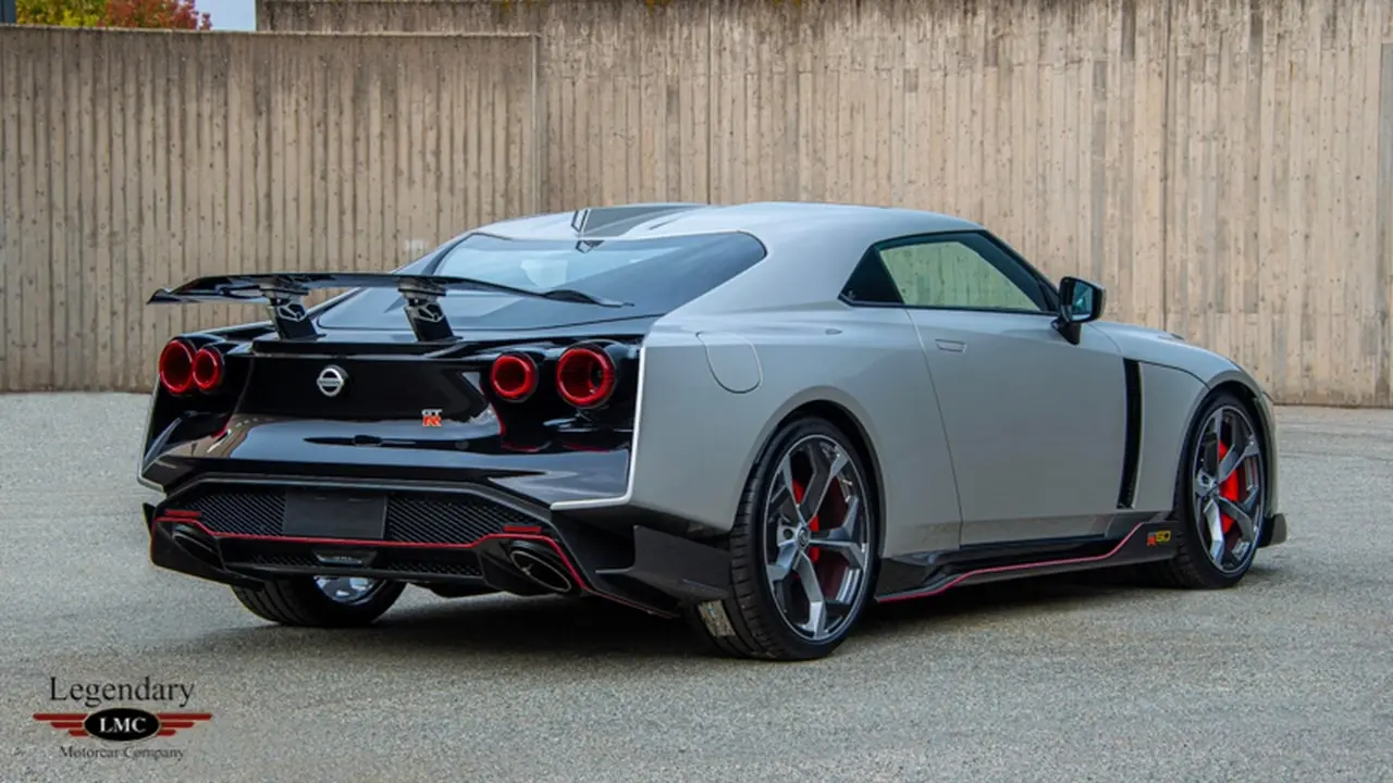 restro nissan gtr italdesign