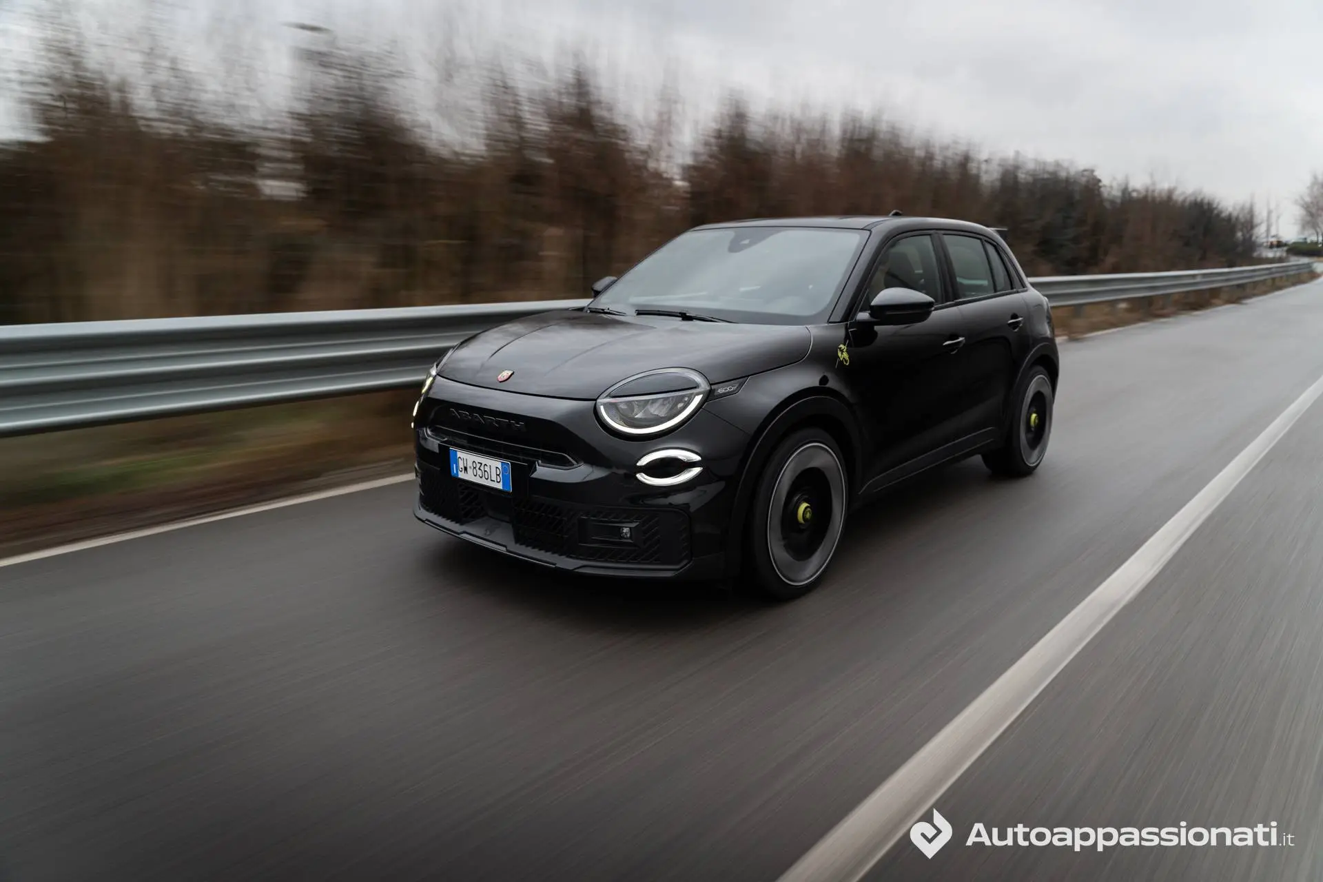 Abarth 600e dinamica front