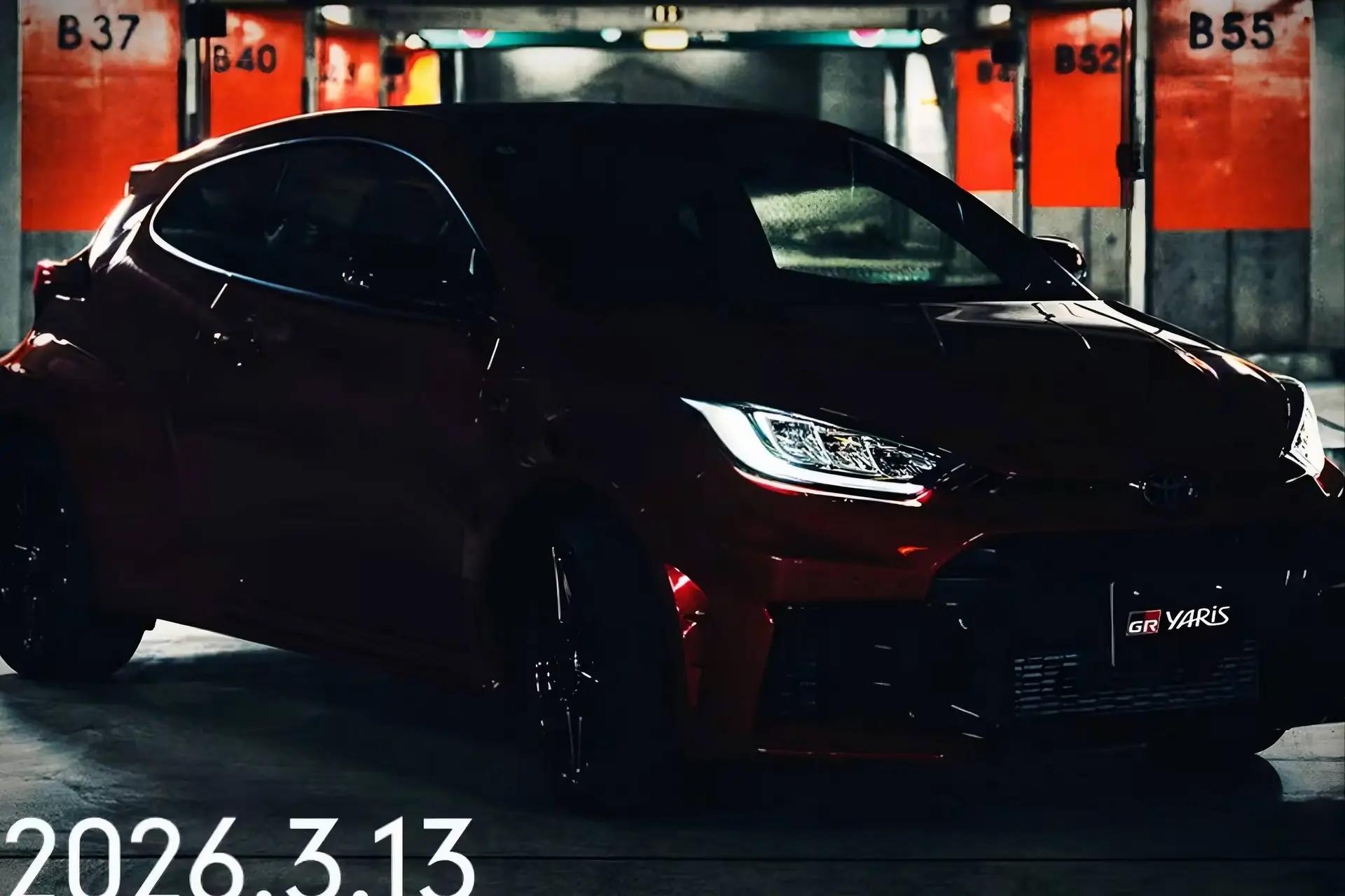 GR Yaris teaser, si vede l'auto al buio con la data del 13 marzo per l'unveil