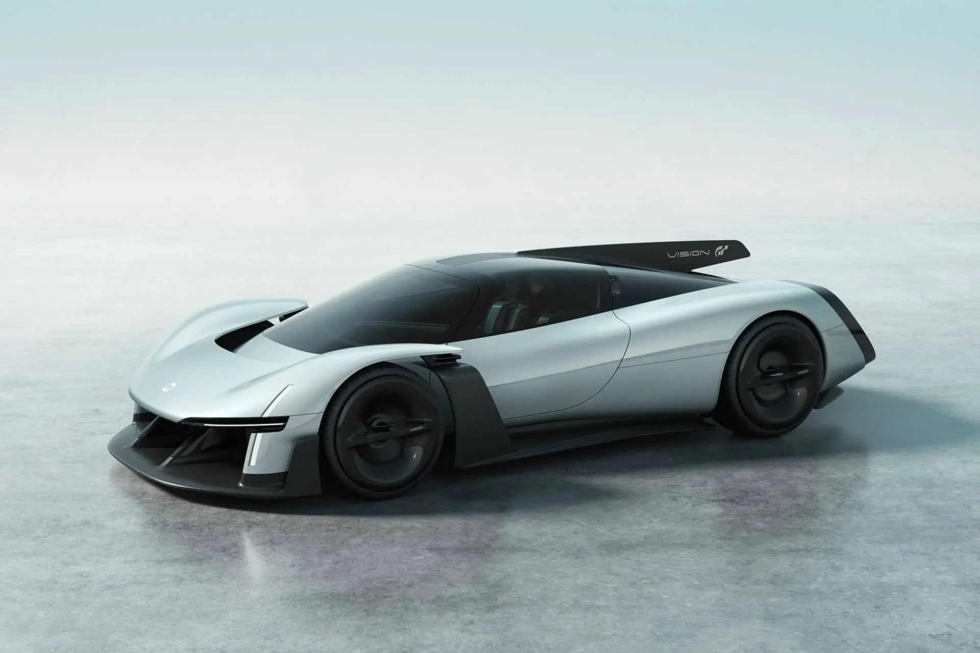Xiaomi Vision Gran Turismo_02 di colore grigio laterale anteriore