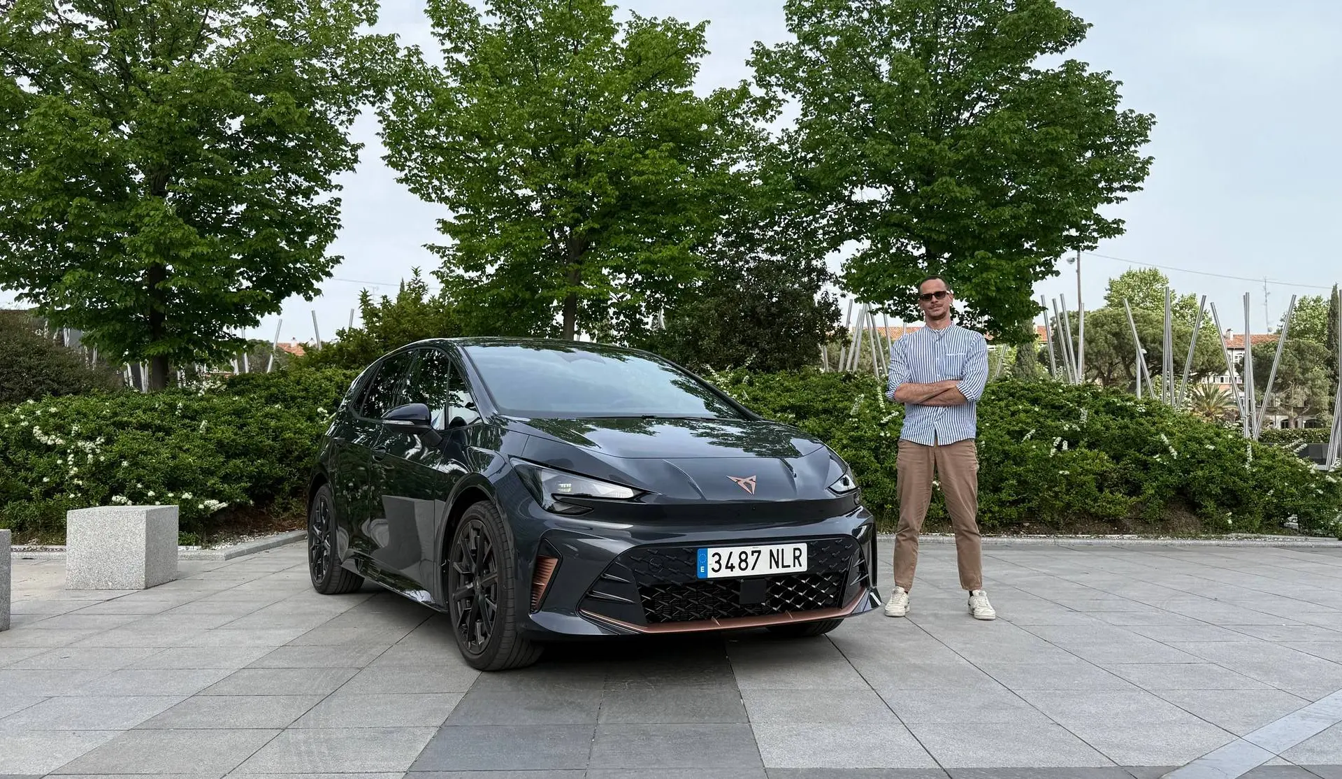 copertina Cupra Born VZ TIMANFAYA