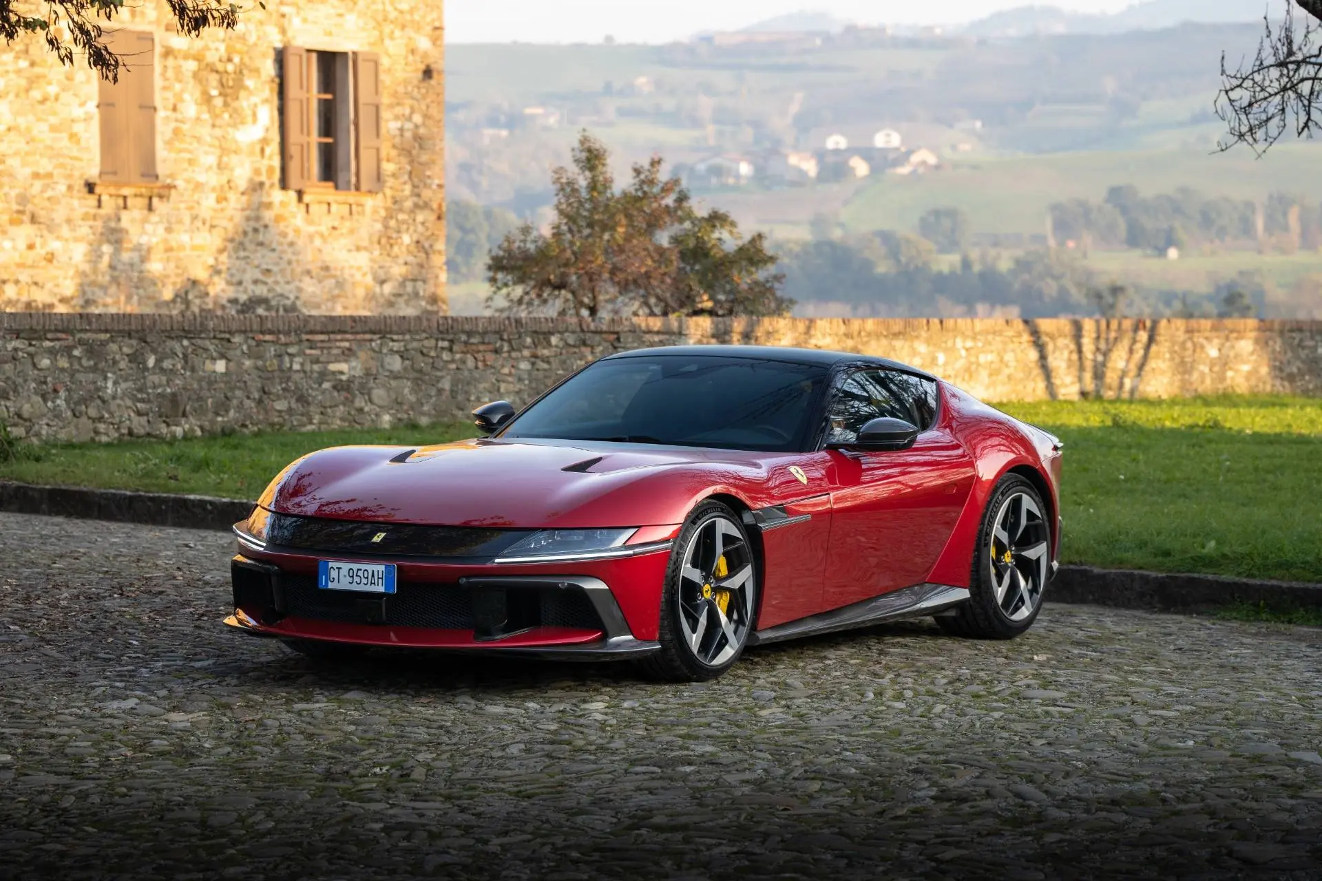 Ferrari 12Cilindri frontale