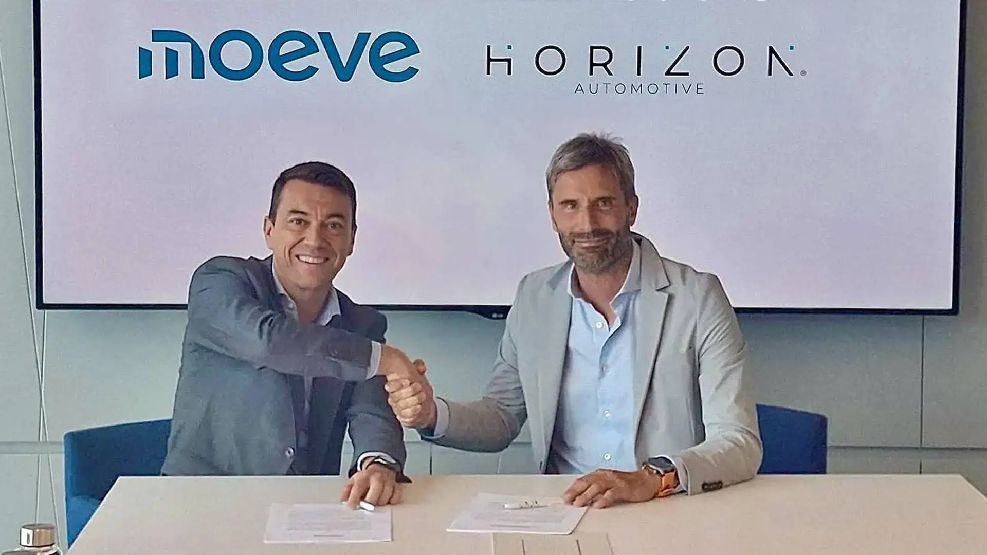 moeve-horizon insieme in foto