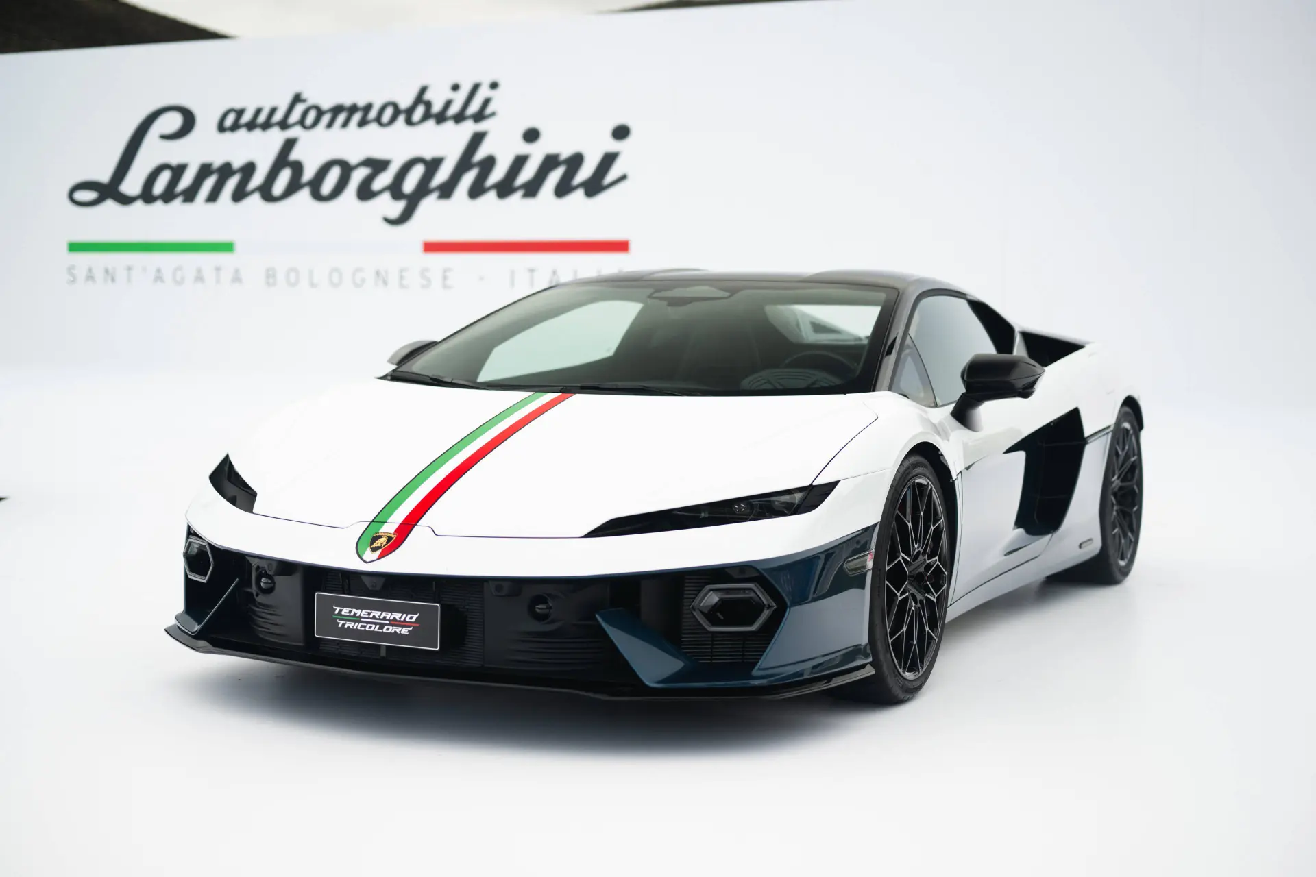 Lamborghini Temerario Tricolore frontale