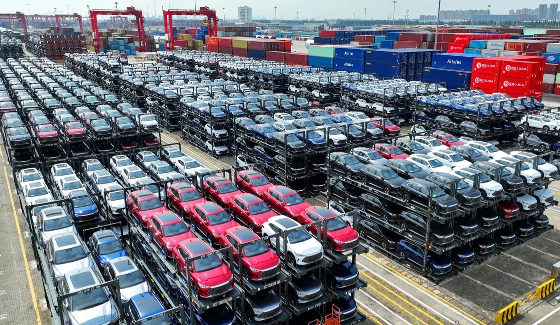 Produzione auto cinesi 2026