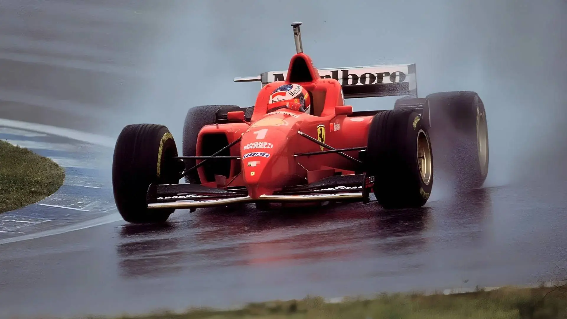 f1-ferrari-f310-livrea-monza-1996-schumacher