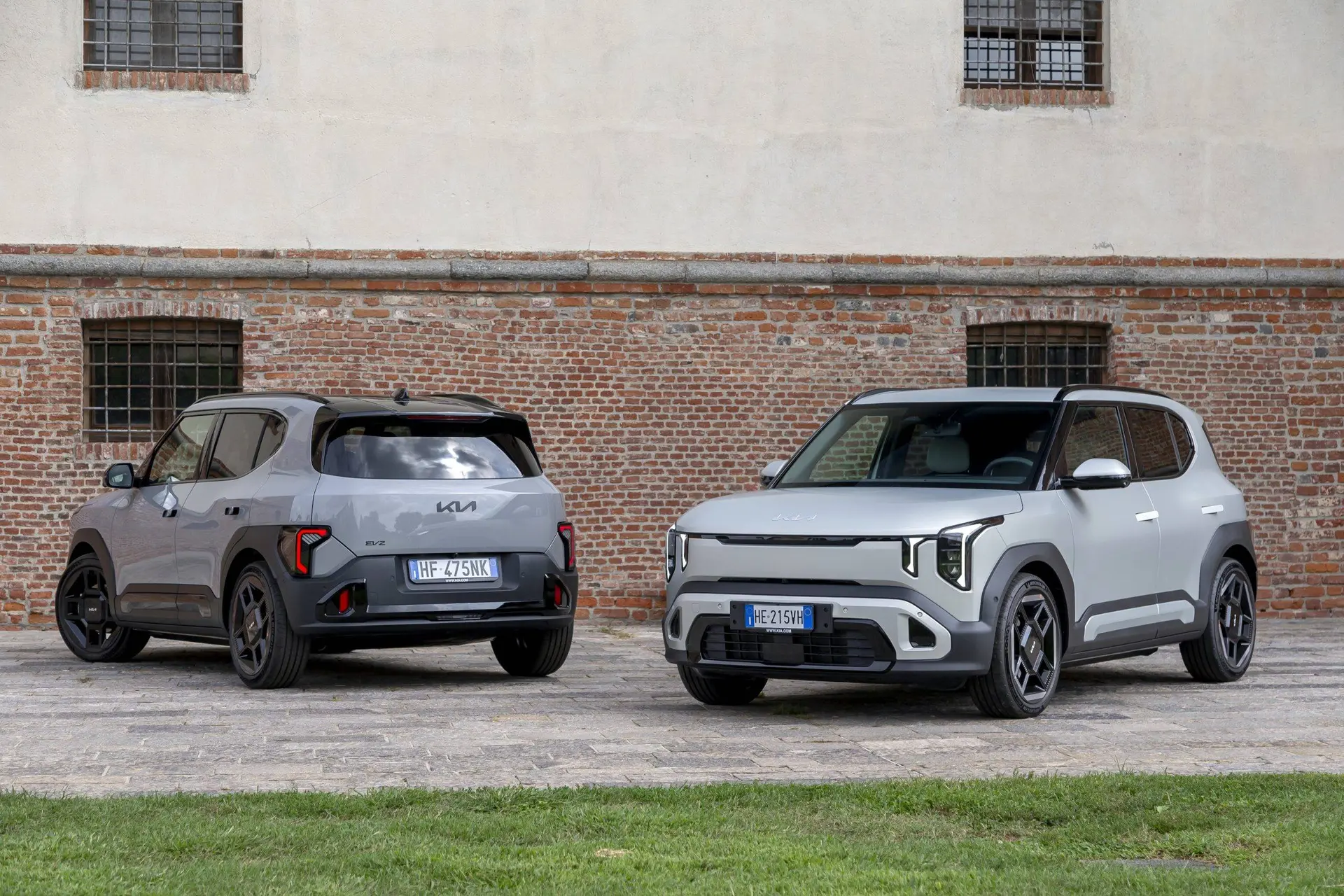 Kia EV2 Long Range Black Line