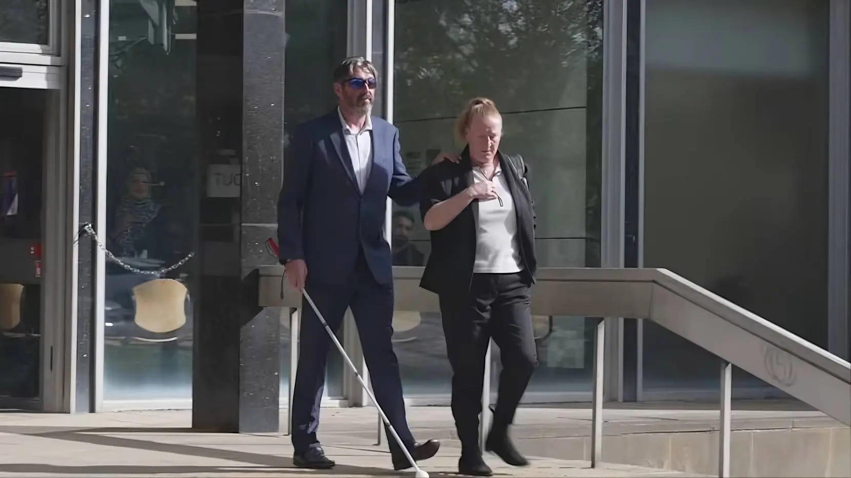YTV_BLIND_DRIVER_frame_998