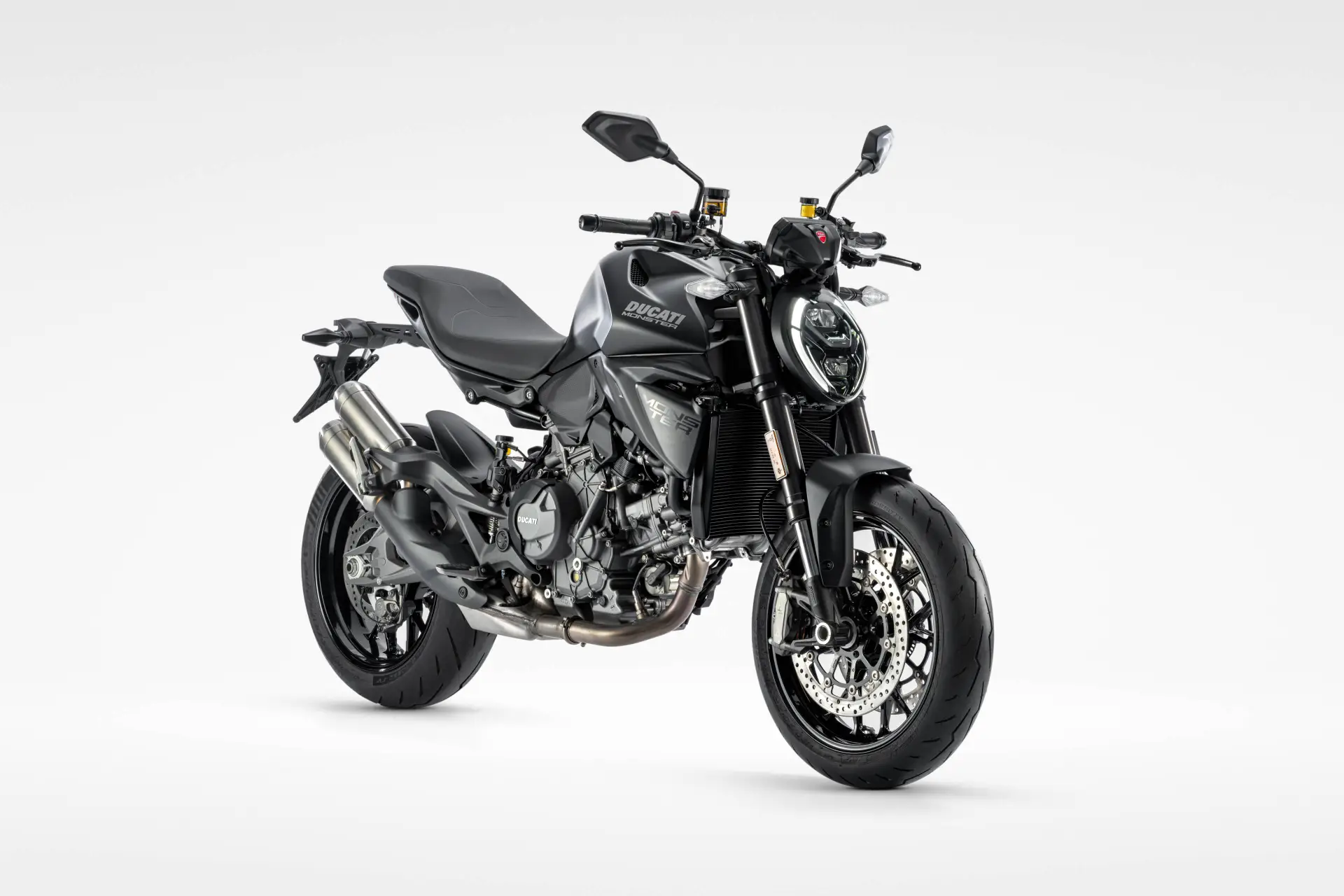 MY27_MONSTER_DARK frontale