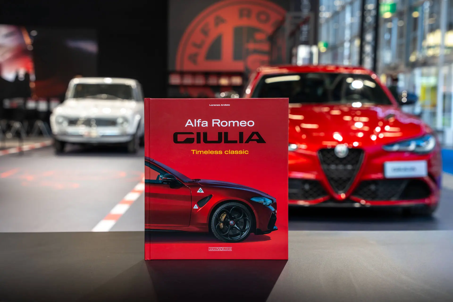 alfa-romeo-auto-moto-d-epoca-bologna libro
