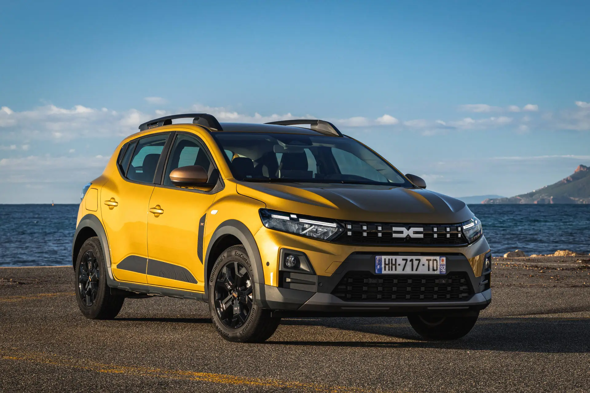 Dacia_Sandero_Stepway_III_-_Eco-G120_-_Version_Extreme