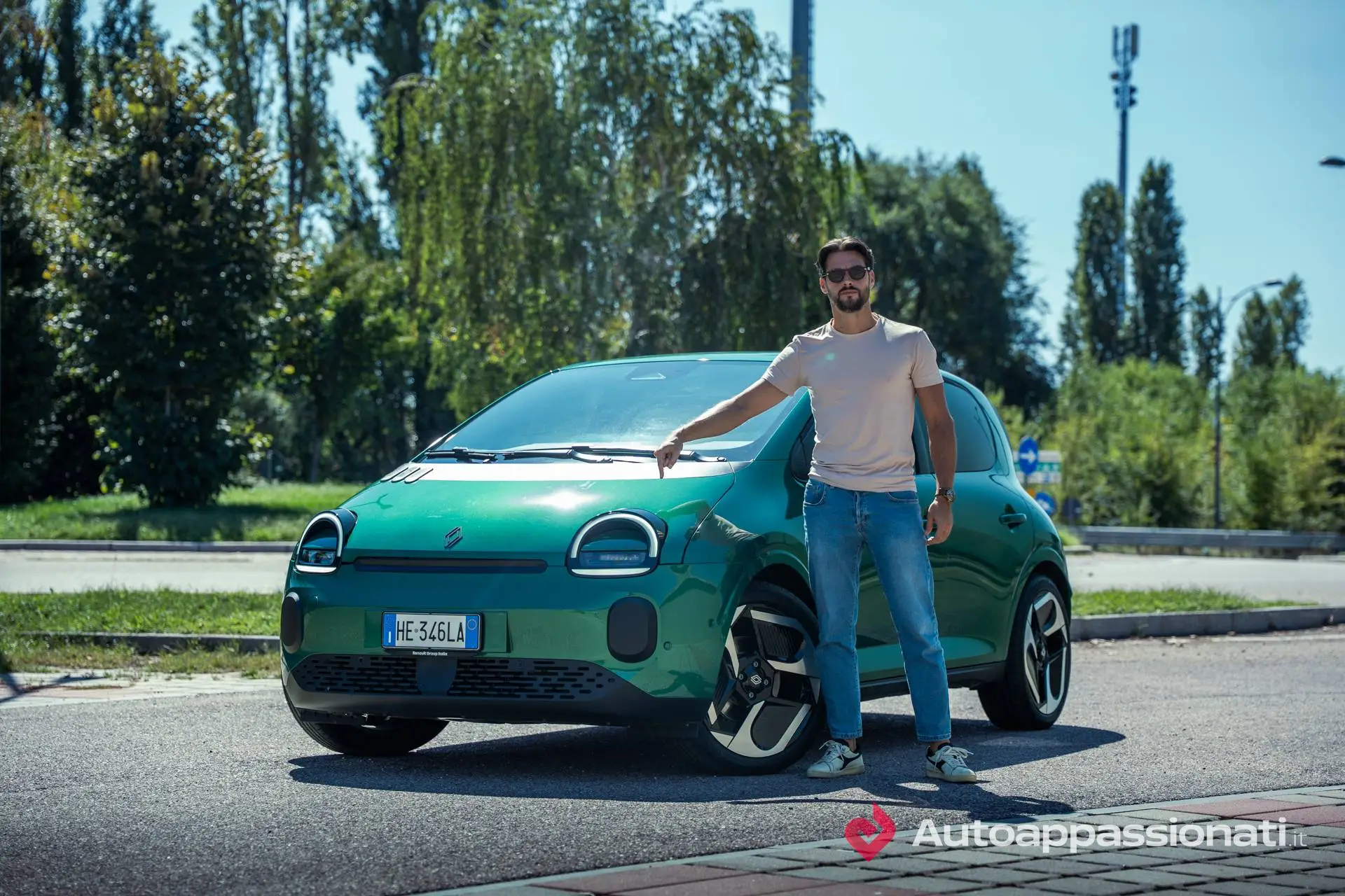 Renault Twingo copertina guido casetta