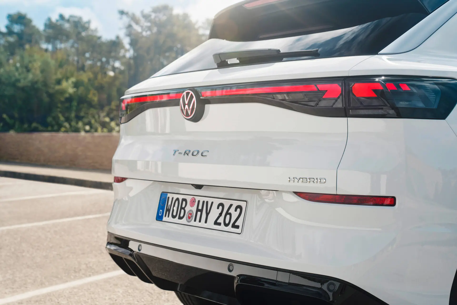 Volkswagen T-Roc full hybrid
