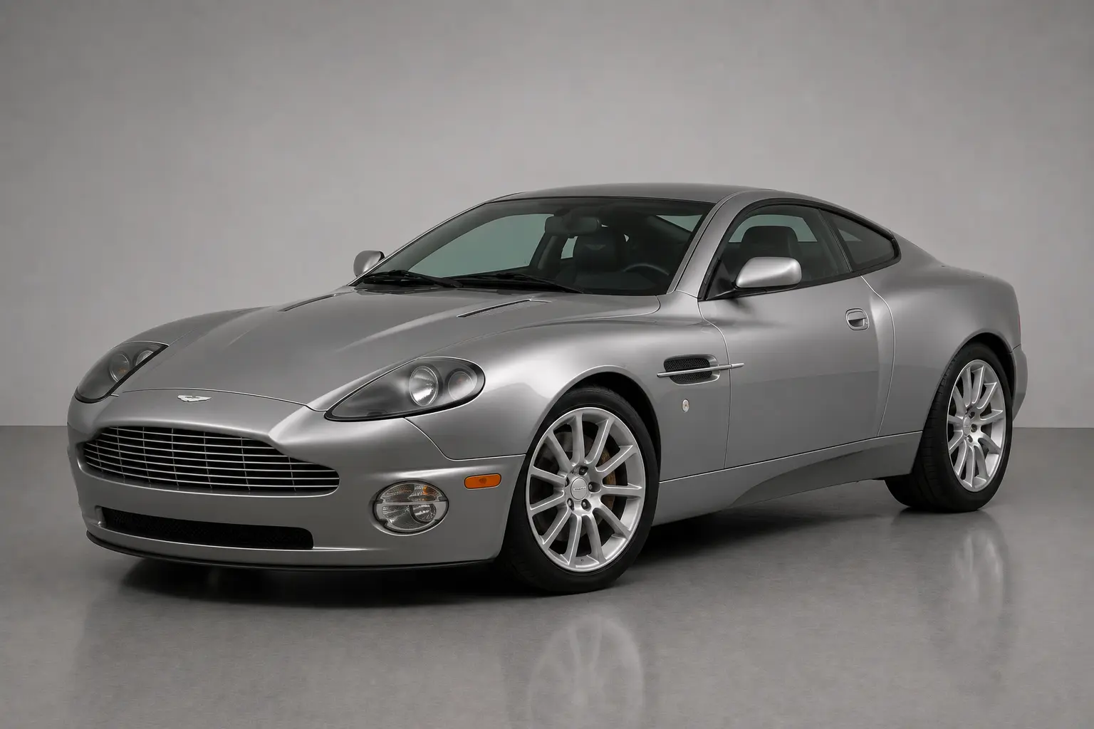 Aston Martin redt de V12 met een slimme truc