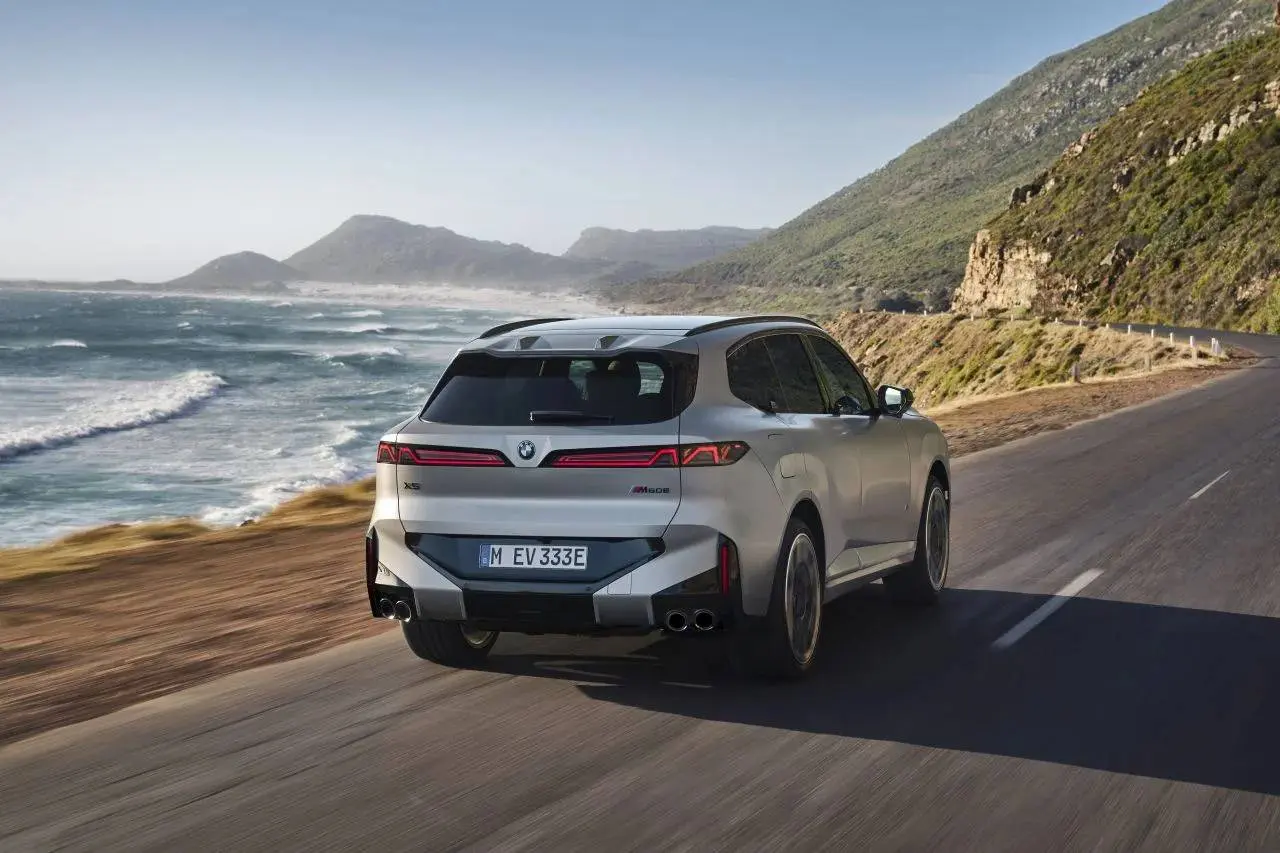 2027-BMW-X5-PHEV_1