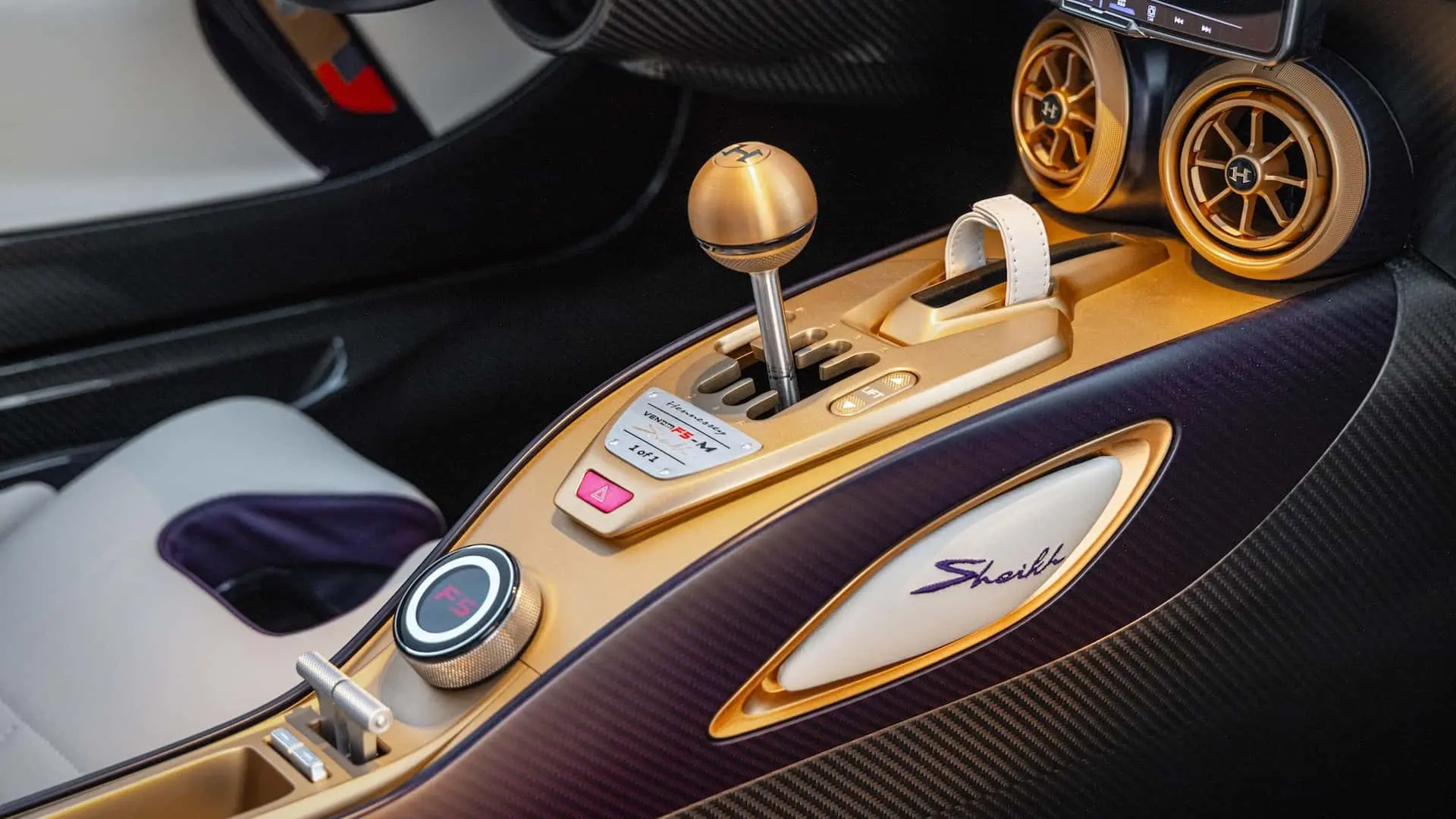 Hennessey Venom F5-M: 2031 pk met handbak