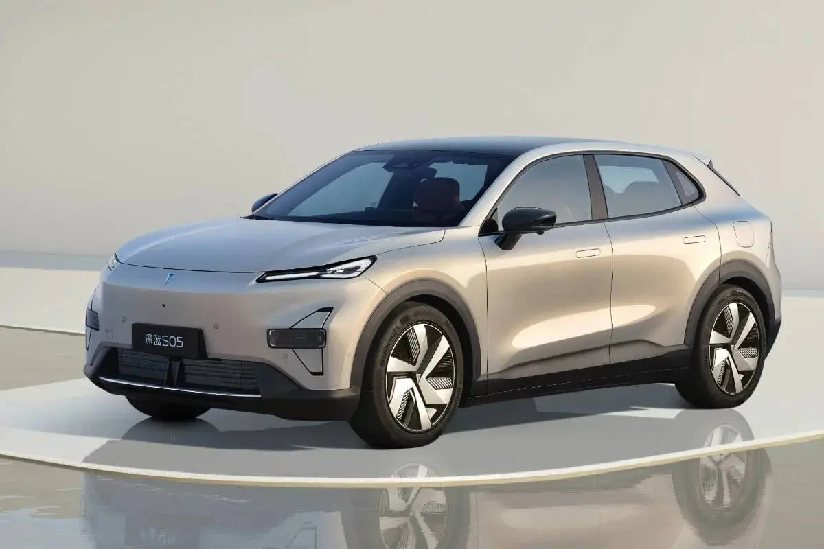 changan-deepal-s05-2024-06-min
