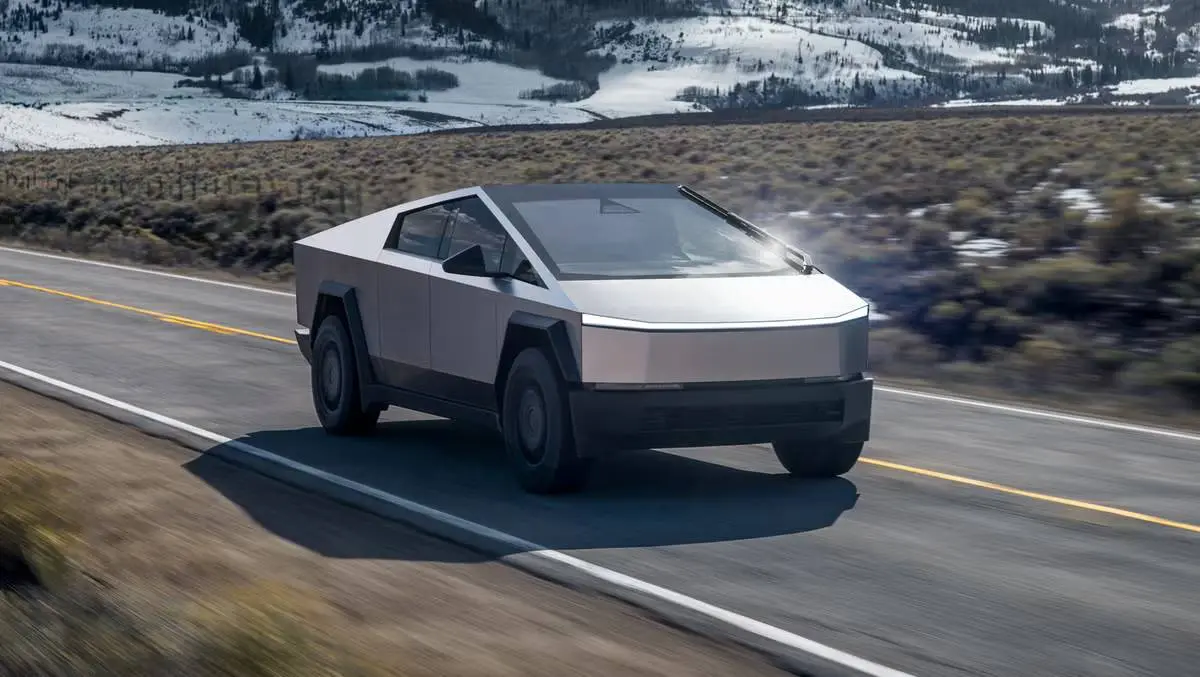 2024-tesla-cybertruck-pr-101-688d35ae96e4c (1)
