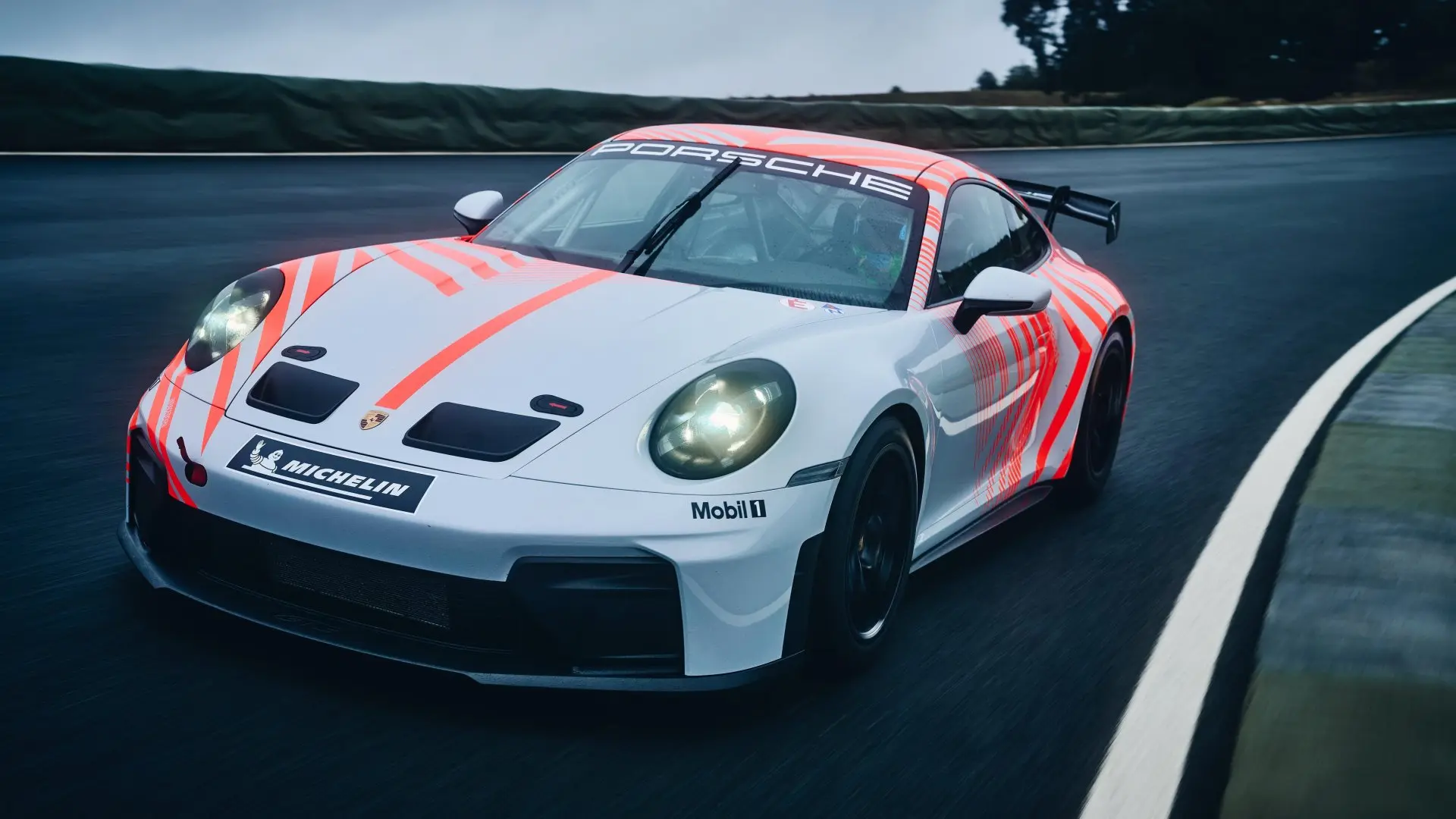 Dit is voortaan de goedkoopste manier om met een Porsche 911 te racen